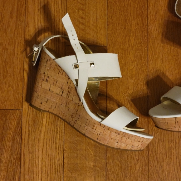 Ivanka Trump white wedge sandals - Picture 3 of 6